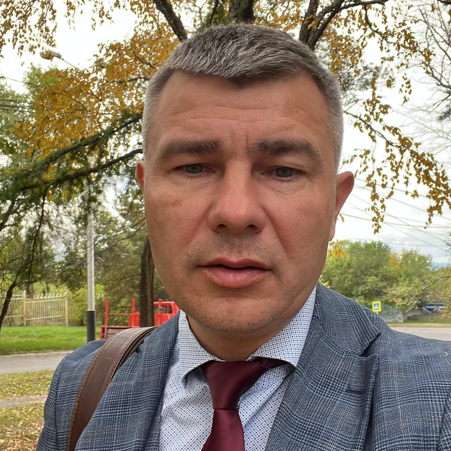 Адвокат Медный Виктор