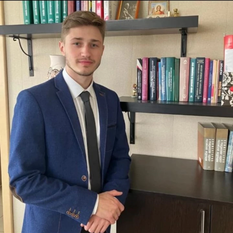 Юрист Семенов Александр